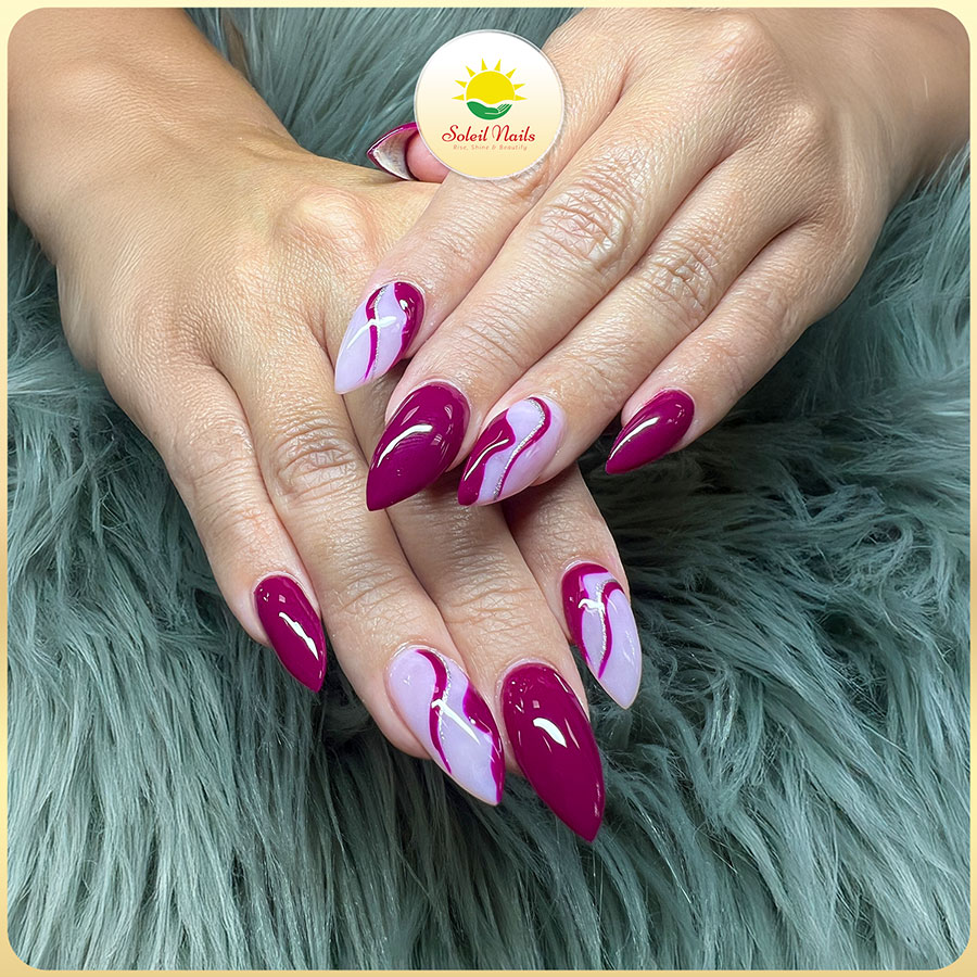 Soleil Nails